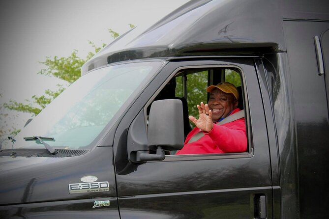 Full-Day Lexington Farm Tour with Clay Pigeon Shooting - Who will get the most from the $199 price
