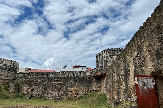 Full Day Private Stone Town, Spice Farm & Prison Island Tour - What the $110 price really covers
