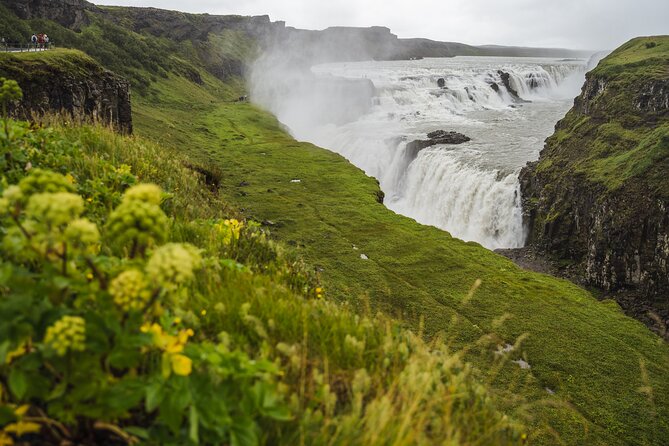 Golden Circle with Kerid Crater & Local Farm Visit in Small Group - Kerið Crater: a strong final stop