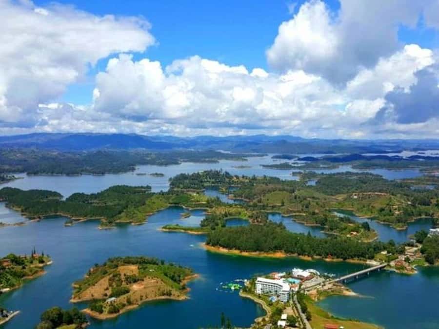 Guatapé & Coffee Farm, all in one day - Who should book this experience