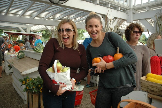 Guided Farm and Wine Country Bike Tour in Mattituck NY - Jamesport for the final vineyard stop
