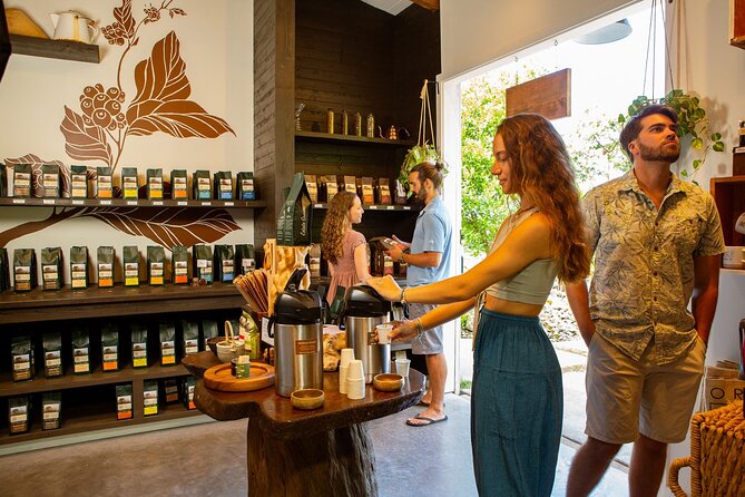 Hala Tree Coffee Farm Tour - A one-hour look at Kona coffee from tree to cup