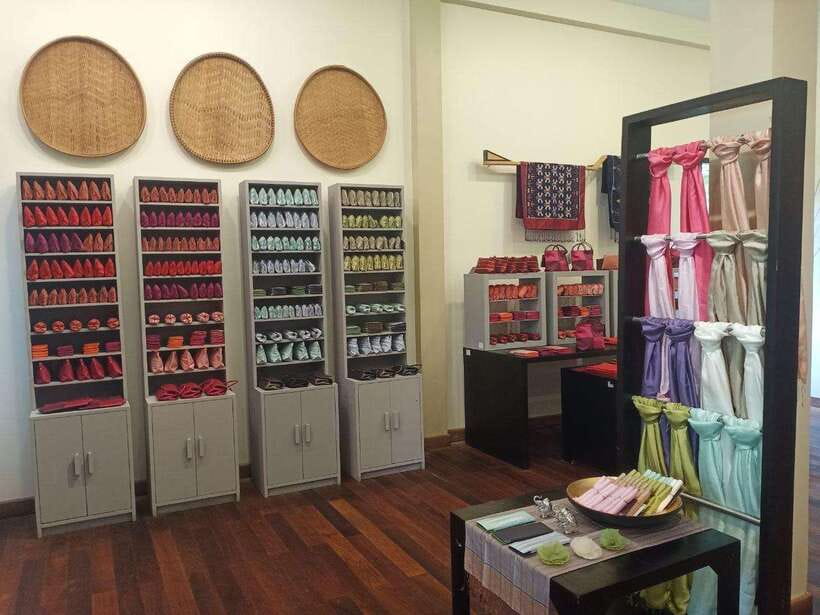 Half-Day: Silk Farm, Senteur Angkor, and Satcha Workshop - Senteurs d’Angkor and Cambodia’s natural products