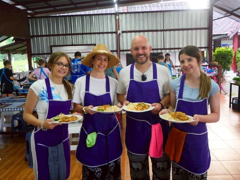 Half-Day Thai Cooking Class on a Local Farm Near Chiang Mai - Pad Thai, Tom Yum Goong, and a full Thai meal