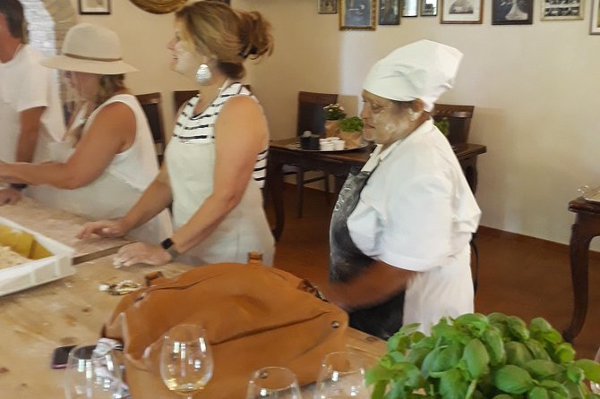 Harvest & Flavor: Pastamaking Class/Wine Tasting - Countryside - A pasta lesson inside the vineyard