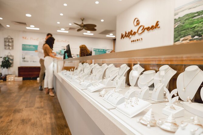 Harvest Your Own Pearl Private Experience - Perth - The main drawback: the harvested pearl may not be the one you keep