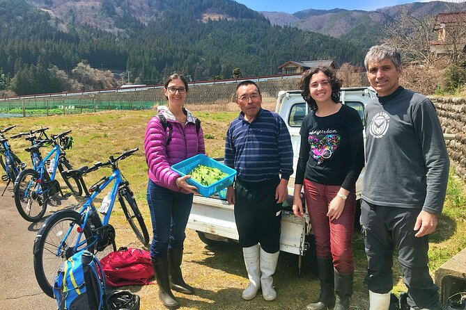 Hida Private E-Bike Tour with Premium Lunch and Farm Experience - Weather, seasons, and possible changes
