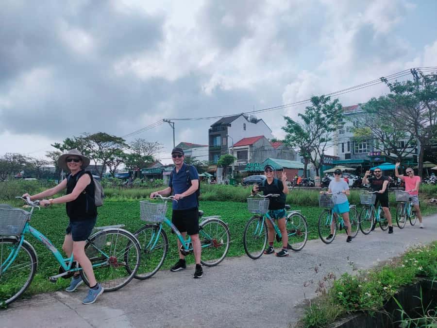 Hoi An: Countryside by Cycling, Buffalo Riding & Do Farming - Practical details before you reserve