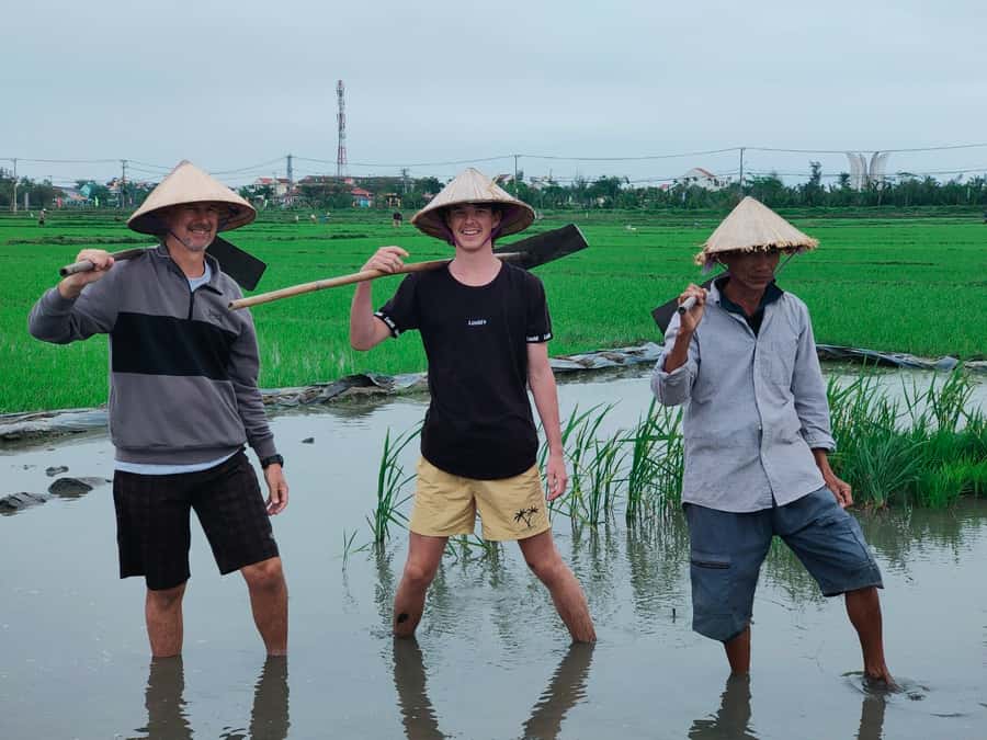 Hoi An: Countryside by Cycling, Buffalo Riding & Do Farming - Who should book this experience
