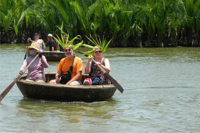 Hoi An Farming And Fishing Life - Paddling a Vietnamese basket boat