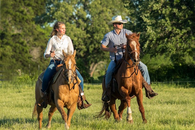 Horseback Riding on Scenic Texas Ranch near Waco - Riding out from Brazos Bluffs Ranch near Waco