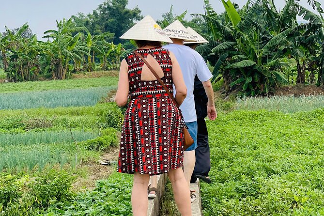 Hue Organic Farm Visit and Traditional Cooking Class - From Truong Tien Bridge to La Chu Village