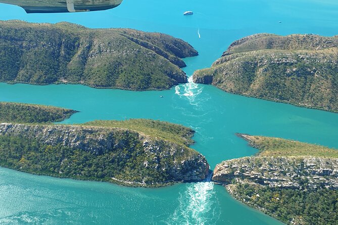 Incredible Islands Tour - Horizontal Falls & Cygnet Bay Pearl Farm - A half-day flight into the Kimberley