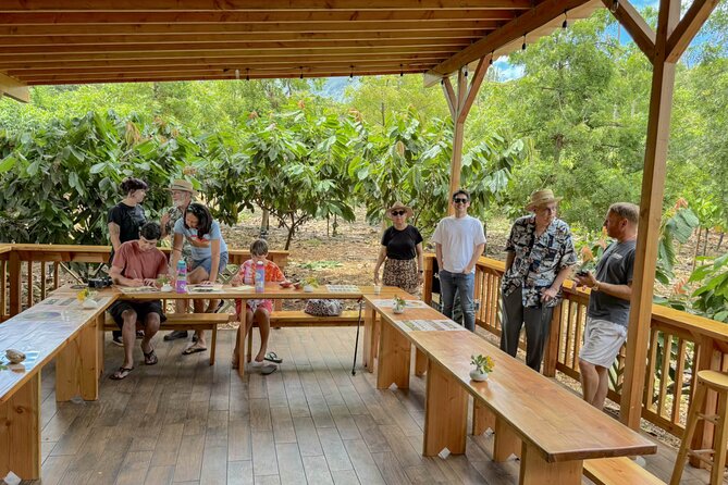 Kamananui Cacao Orchard Tour - From cacao fruit to chocolate