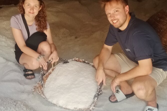 KAMPOT- Pepper farm ..salt fields.Kep/Crab market & more........ - Phnom Chhngok Cave Temple and the climb underground