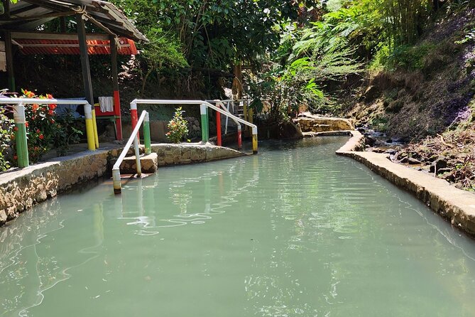 Kayak & Snorkel Champagne Bay, Farm Visit & Hot Springs Soufriere - Ending at Bambooze Sulphur Baths