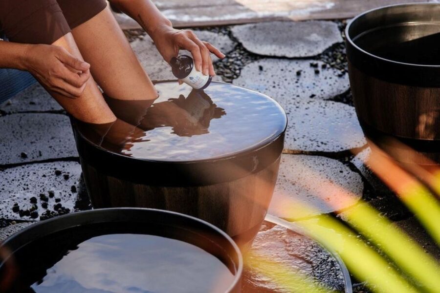 Kona Salt Farm: Deep Ocean Cold Water Mineral Foot Soak - What the cold water may do for tired feet