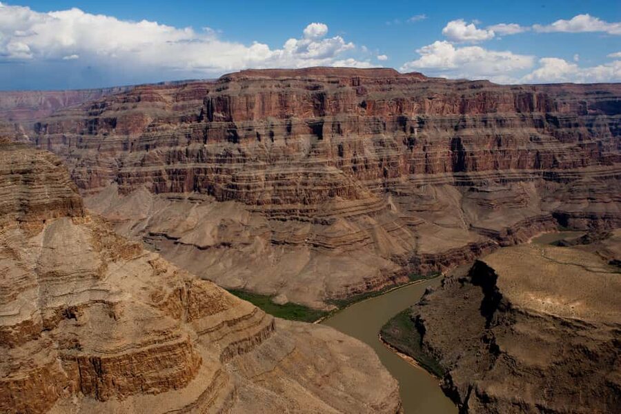 Las Vegas: Grand Canyon Helicopter & Ranch Adventure by Bus - The guides and the small-group feel