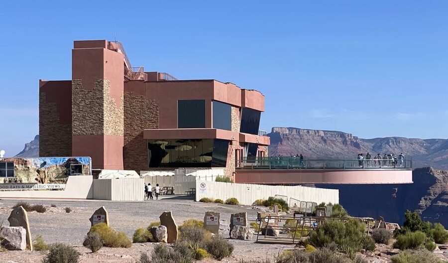 Las Vegas:Grand Canyon West Tour, Ranch Lunch, Skywalk Entry - Lunch with Singing Cowboy Dave at a historic ranch