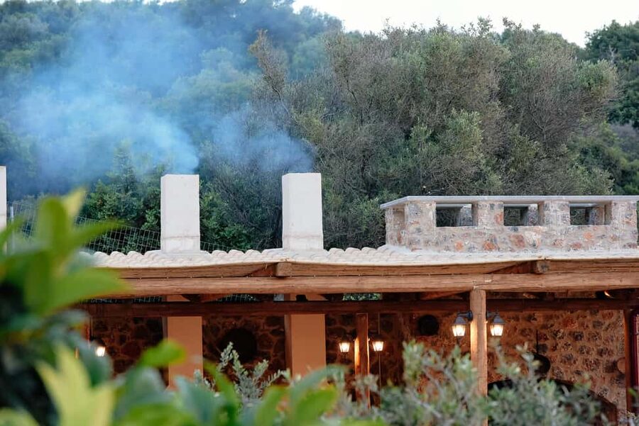 Lassithi, Zeus Cave, Olive Mill Farm & Knossos Combo Tour - Krasi village and Crete’s enormous plane tree