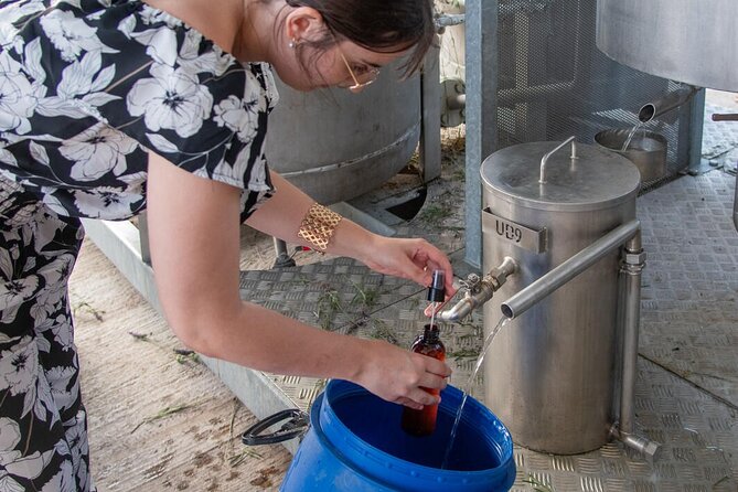 Lavender Harvesting and Distillation Workshop in Bellegarde - What makes the teaching effective