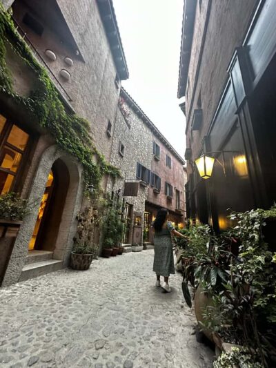 Lavender Ranch, Chautla and Val`Quirico.