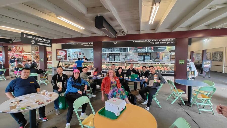 Los Angeles: Original Farmers Market Food & History Tour - Finishing with artisan ice cream