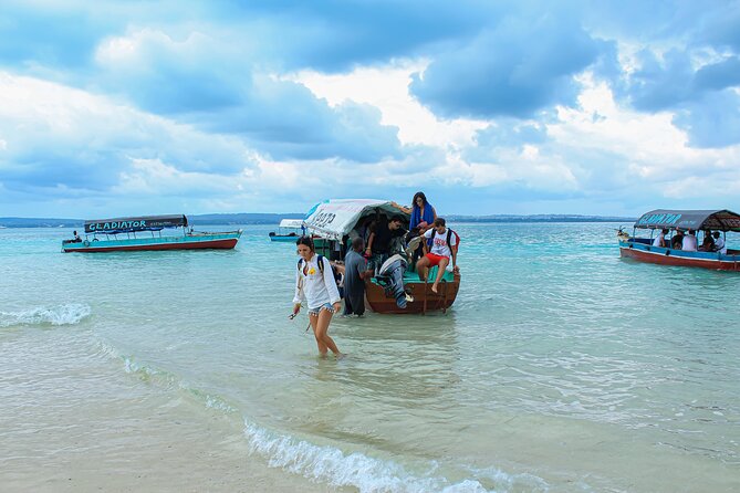 Luxury NAKUPENDA SANDBANK and SPICE FARM TOUR ( Lunch included ) - Private touring and hotel pickup