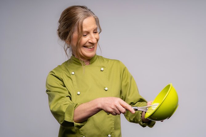Maggie Beer's Farm Cooking School and Seasonal Lunch - Timing, group size, and the pace of the morning