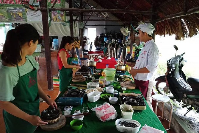 Market to Farm to Table Cooking Class in saigon - Recipes and a certificate to take home
