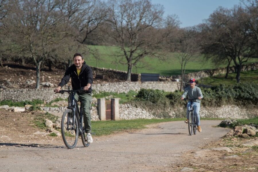 Martina Franca: E-bike farm tour & cheese tasting - Martina Franca’s countryside by e-bike