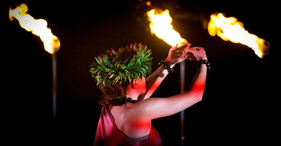 Maui: Feast at Mokapu Farm-to-Table Luau in Wailea - Arriving at Laule’a II beside Mokapu Beach