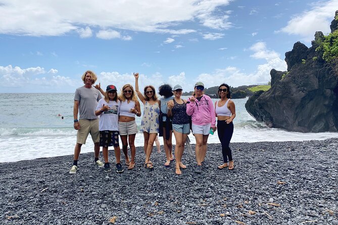 Maui: Road to Hana Adventure with Farm to Table Lunch - Hana Town closes the loop