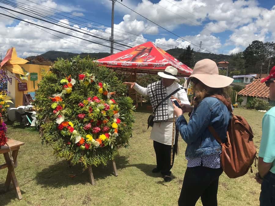 Medellín: Flower Farm & Silletero History Tour - The 45-minute ride from Medellín