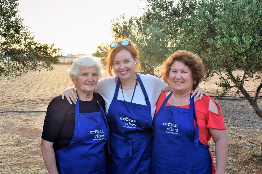 Moires: Cooking Class and Olive Oil Tasting at a Family Farm - A family kitchen in the olive groves