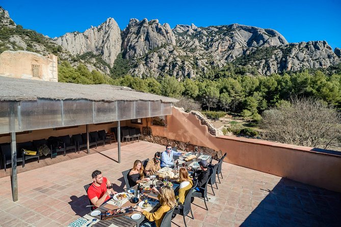 Montserrat Lunch & Wine at Farmhouse Small Group from Barcelona - The farm lunch in Spanish time