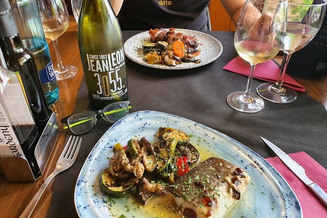 Montserrat & Winery Visit Tour with Traditional Farmhouse Lunch - What the guide adds to the day