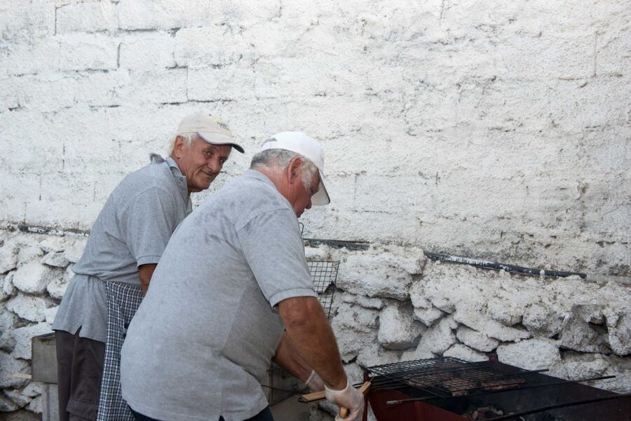 Mykonos: Barbecue at a Mykonian Farm - Meeting Konstantis and the farm animals