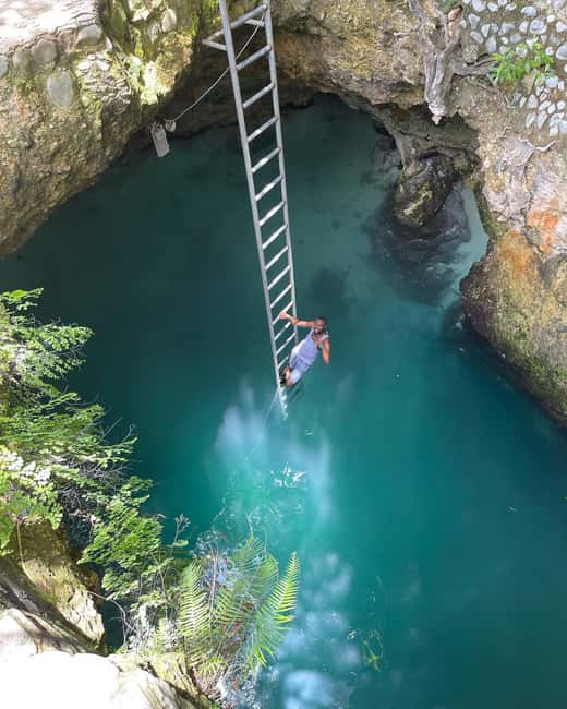 Negril Marijuana Farm and Mineral Spring Tour - Sunset and cliff jumping at Rick’s Cafe