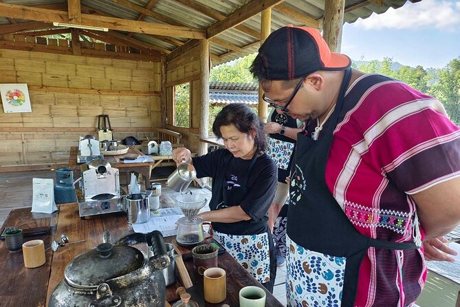 Off the Map Chiang Mai Jungle Coffee Trek Roast and Brew - A Karen-style vegetarian lunch in Mae Wang