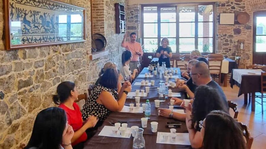 Oristano: visit a farm with oil tasting - What the 1.5-hour schedule feels like