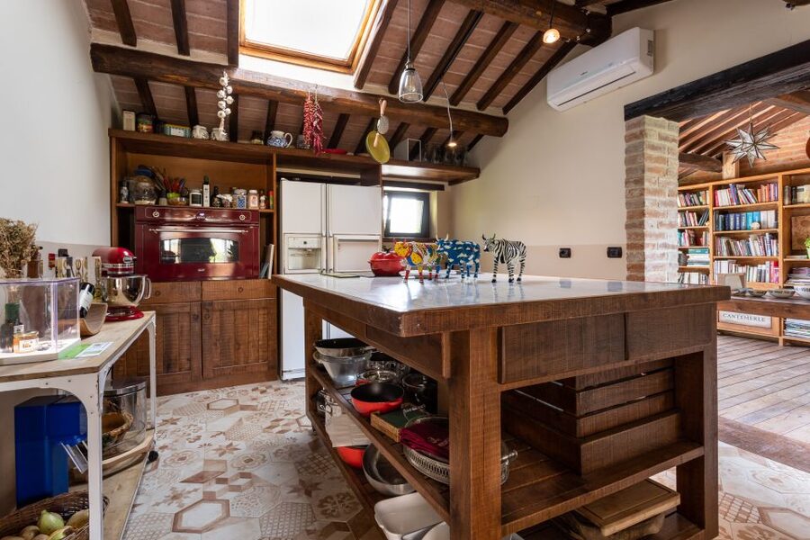 Paciano: Organic Cooking Class at a Farm with Lunch & Wine - Sitting down to the meal you made