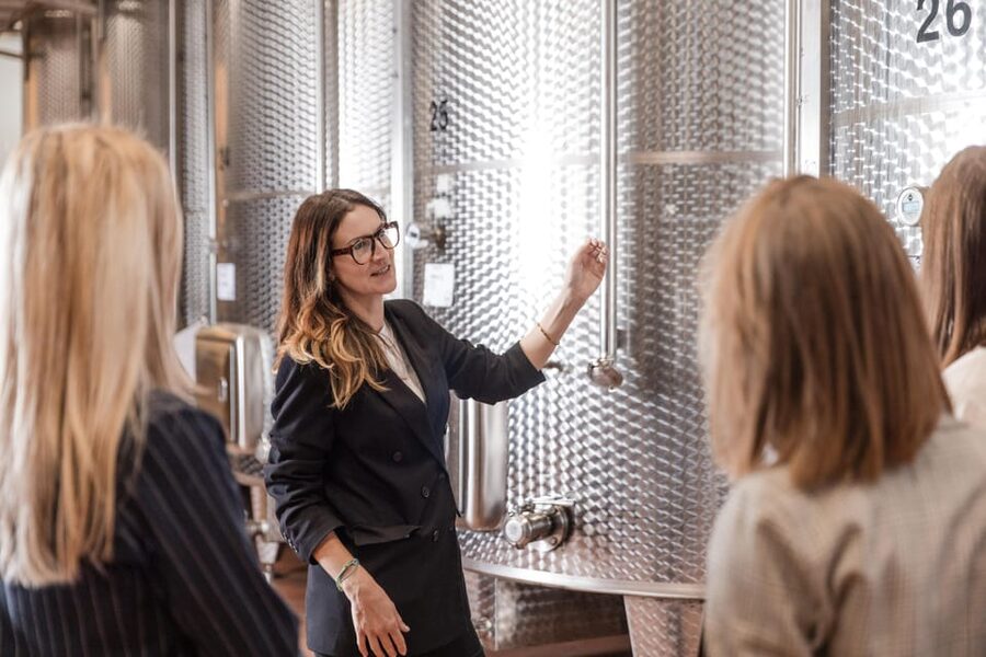 PARCO DELLA FILANDETTA WINE & ART FARM : ART&NATURE TOUR - FAQ