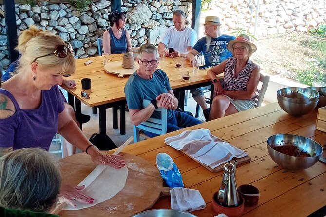 Phyllo Pies Baking Class @ Lefkada Micro Farm - Timing, meeting point, and practical details