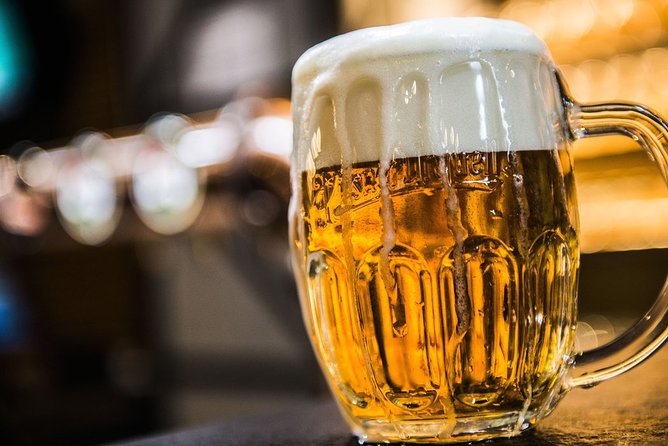 Pilsner brewery private day trip with family farm cheese tasting - Why this Pilsen day trip works