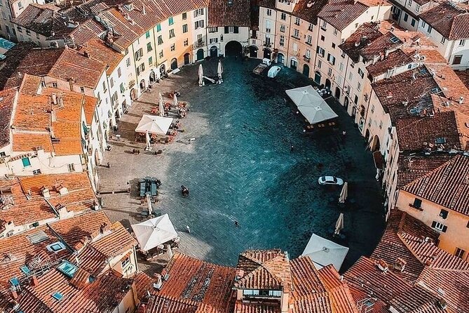 Pisa, Lucca & Cheese Farm with wine tasting Private Tour - Lucca’s medieval center, from Piazza Anfiteatro to San Martino