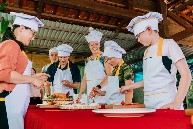 Private Biking, Farming, & Cooking Class in Hoi An - Working at Tra Que Organic Vegetable Village