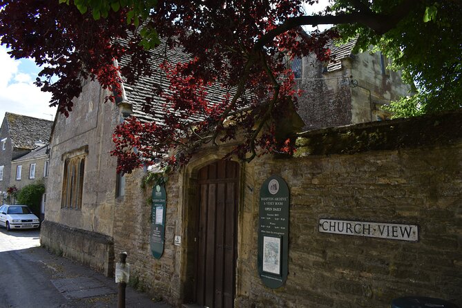 Private Downton Abbey Tour, including Bampton, Cogges Farm, and Highclere - Should you book this private Downton Abbey tour?