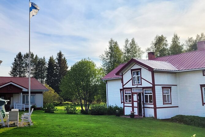 Private Guided Tour in Kujala Ranch with 3 Course Meal - What the private format adds