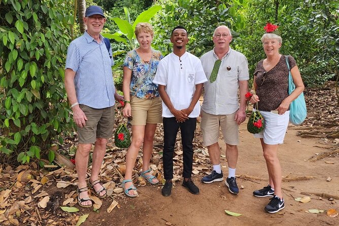 Private Guided Tour on Prison Island Stone Town and Spice Farm - What the private guide adds